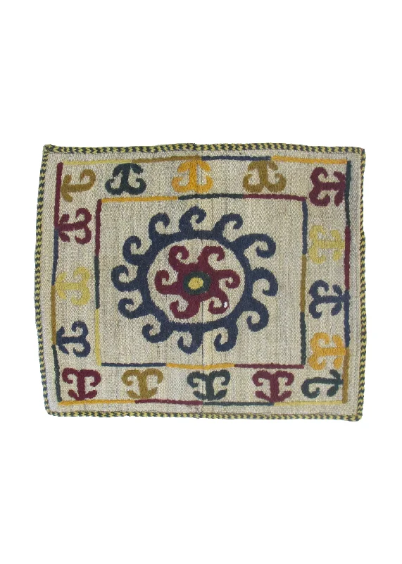 Oriental Rug Pakistani Handmade Pillow Tribal 1'7"x1'7" (2x2) Whites/Beige Multi-color Suzani Geometric Design #A30265