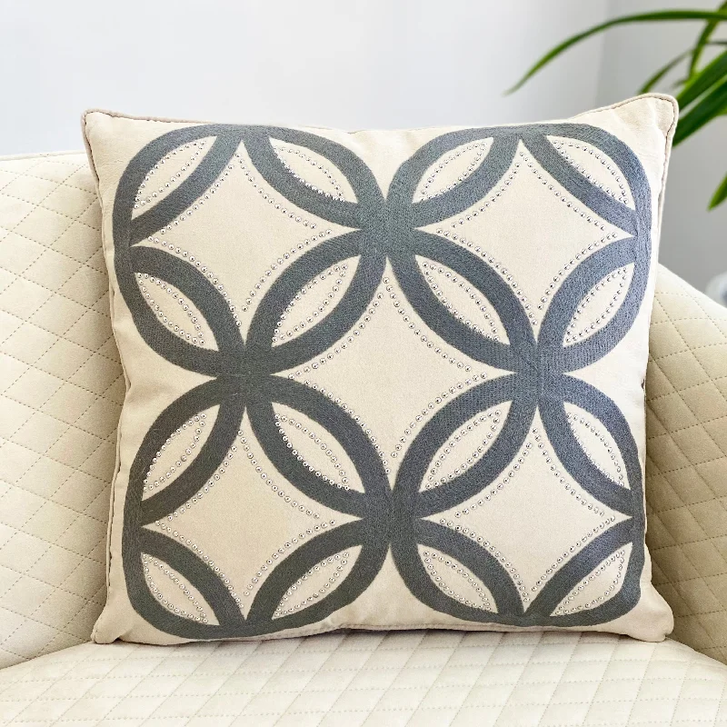 Choosing buckwheat pillow filling amount-Embroidered Gray Medallion Pillow