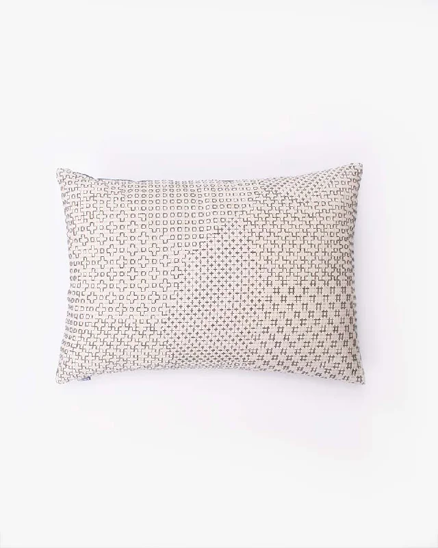 How to choose a breathable baby pillow-Kiriko Original Pillow, White Sashiko