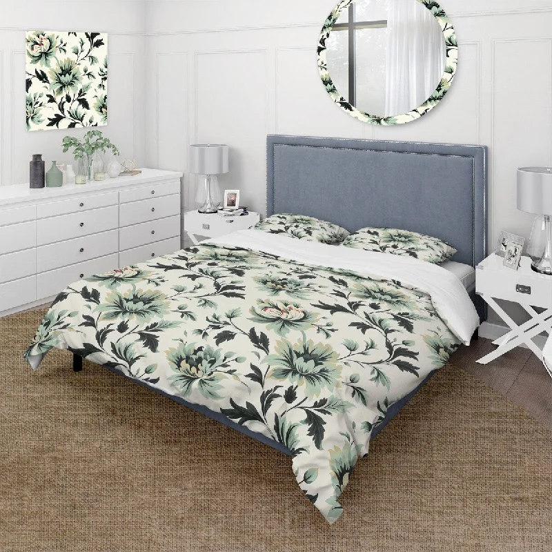 ergonomic bed for side sleepers-Designart "Green Sleek Damask Harmony" Damask bed cover set with 2 shams