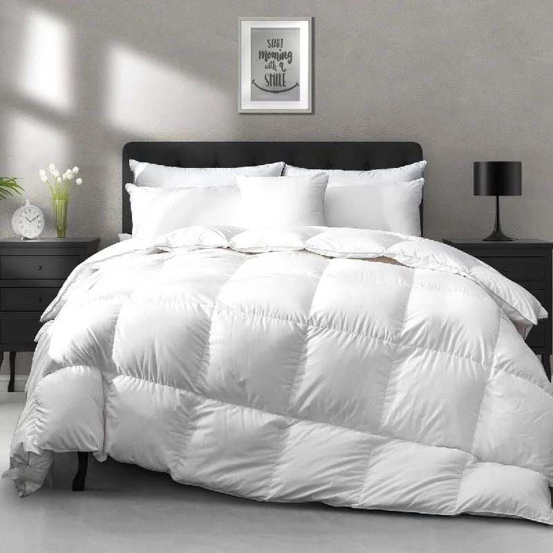 bed with cozy plush comforter for winter-Lightweight Goose Feather Down Comforter King Cooling Bed Comforter, Hotel Collection 750 Fill-Power Thin Duvet Insert, 106x90