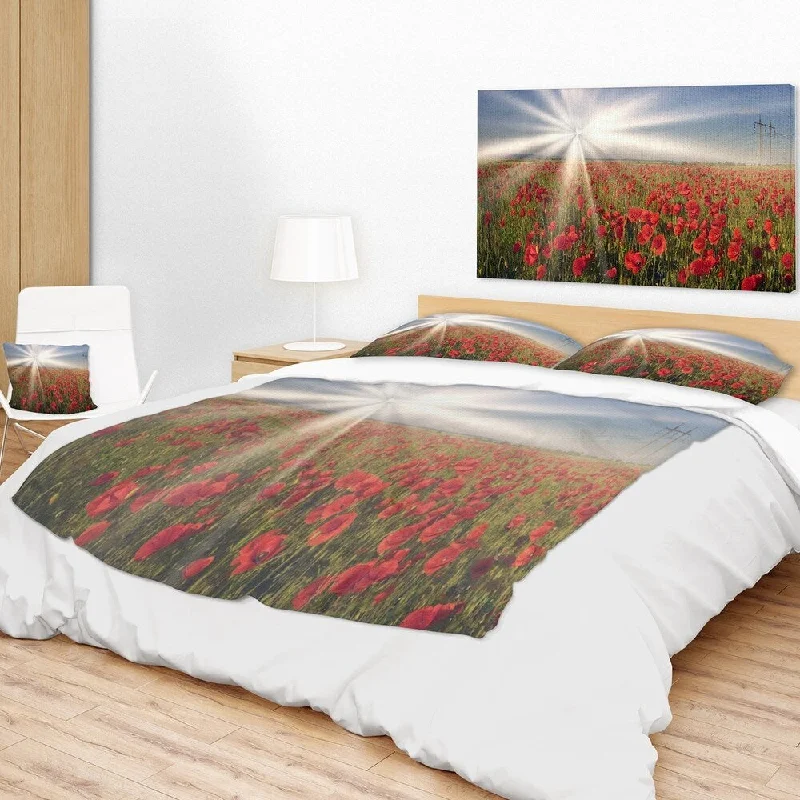 Hospital throw blanket-Designart 'Blooming Wild Poppies under Sun' Floral Throw Blanket