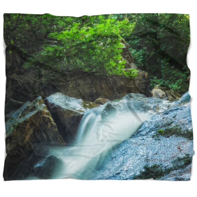 Woven throw blanket-Designart 'Water Slide over the Moss' Landscape Fleece Throw Blanket